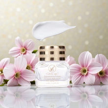 Laden Sie das Bild in den Galerie-Viewer, Superfood Eye Cream - für eine strahlende, glatte Augenpartie